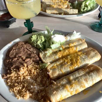 Los Garcia Mexican Food - Margarita and Flautas - Mexican Near Me - Sandy, Utah Los Garcia Mexican Food - Margarita and Flautas - Mexican Near Me - Sandy, Utah