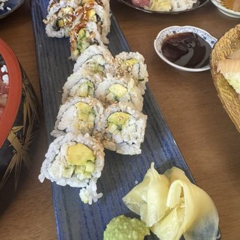 Sushi Kaunta - California Roll with Real Crab and Unagi Roll - Japanese Near Me - Kent, Washington Sushi Kaunta - California Roll with Real Crab and Unagi Roll - Japanese Near Me - Kent, Washington