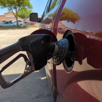 Kroger Fuel Center - Trembling waiting for the total!!! - Gas Stations Near Me - Allen, Texas