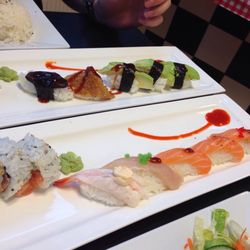 Ashnik - Nine piece sushi, regular and vegetarian