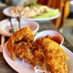 Heng Heng Chicken Rice - Chicken Wings | 3 piece wings with sweet chilli sauce