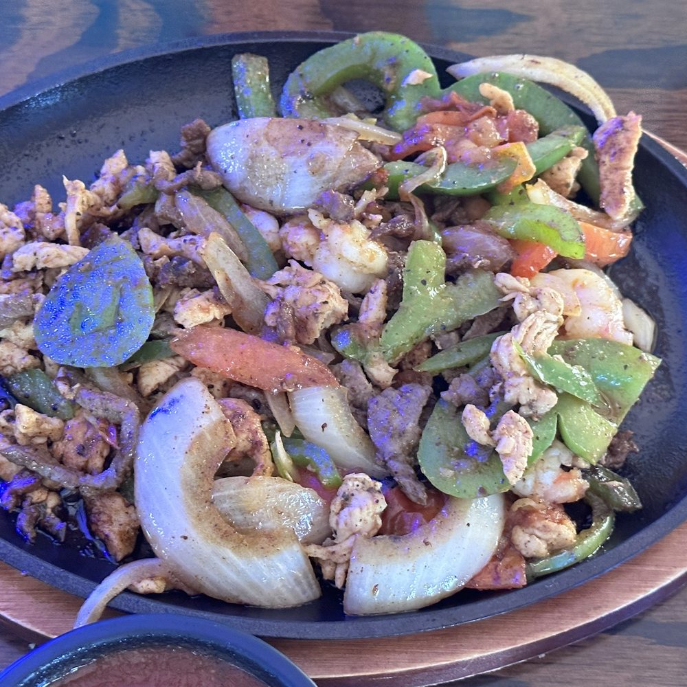 Ricardo's Cocina - Spicy Fajita - Regular - Mexican Near Me - Bismarck, Arkansas Ricardo's Cocina - Spicy Fajita - Regular - Mexican Near Me - Bismarck, Arkansas