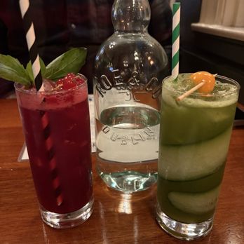 The Fly Trap - Velveteen Rabbit and Spa H2O - Bars Near Me - San Francisco, California