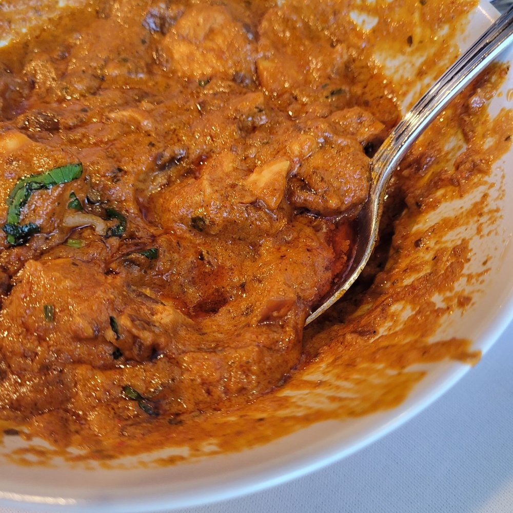 Mirch Dhamaka - Chicken tikka masala -- two thumbs up! - Indian Near Me - Herndon, Virginia