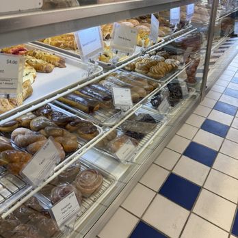 Dainty Donuts - Donuts Near Me - San Ramon, California