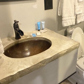 Murphy's Hotel Restaurant - Love the raw edge sink. - American Near Me - Murphys, California