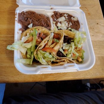 Tastee Bites - a plate of tacos and a salad - Burgers Near Me - Joliet, Illinois