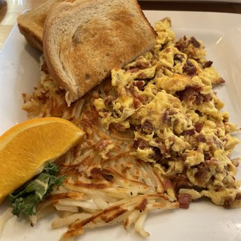 Pete's Egg Nest - Bacon and Cheese Scramble Breakfast - Breakfast & Brunch Near Me - Seattle, Washington Pete's Egg Nest - Bacon and Cheese Scramble Breakfast - Breakfast & Brunch Near Me - Seattle, Washington