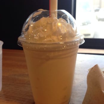 LA Burger - Vanilla shake - Burgers Near Me - Carrollton, Texas LA Burger - Vanilla shake - Burgers Near Me - Carrollton, Texas