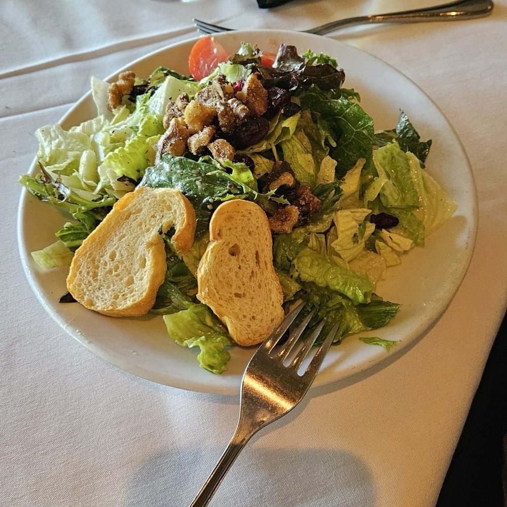Fleming’s Prime Steakhouse & Wine Bar - Fleming's Salad - Wine Bars Near Me - Plano, Texas Fleming’s Prime Steakhouse & Wine Bar - Fleming's Salad - Wine Bars Near Me - Plano, Texas