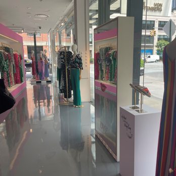 Diane Von Furstenberg - Colorful store. - Women's Clothing Near Me - New York, New York Diane Von Furstenberg - Colorful store. - Women's Clothing Near Me - New York, New York