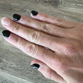 Maalou - Nail Salons Near Me - Los Angeles, California
