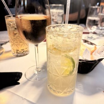 Red Fox Restaurant & Bar - Refreshments;D - Sandwiches Near Me - Middletown, Connecticut Red Fox Restaurant & Bar - Refreshments;D - Sandwiches Near Me - Middletown, Connecticut