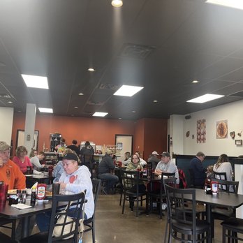Flap-Jacks Restaurant - New American Near Me - Brownsburg, Indiana