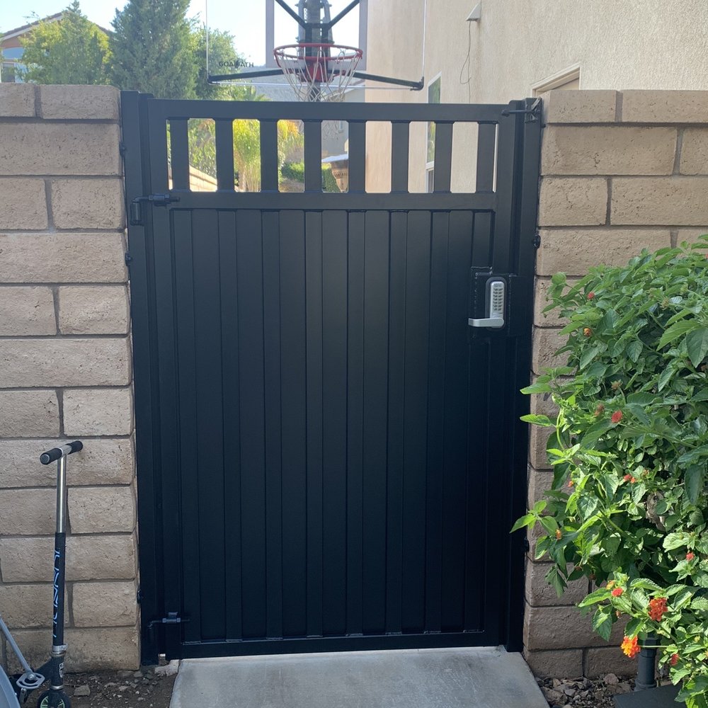 Erikson Mobile Welding & Locksmith - Backyard side gate. - Fences & Gates Near Me - Lake Elsinore, California Erikson Mobile Welding & Locksmith - Backyard side gate. - Fences & Gates Near Me - Lake Elsinore, California