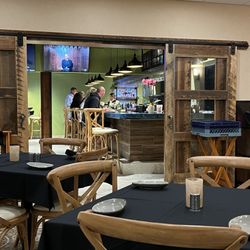 The Bent Prop Bar & Grill - Restaurant and bar