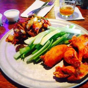 Jo's Grille - Howard's hot with honey are the best wings in the neighborhood and I've lived nearby since I was a kid - Seafood Near Me - Atlanta, Georgia
