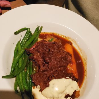 Murphy's - Supposed to be Braised Beef, not mush... - American Near Me - Atlanta, Georgia