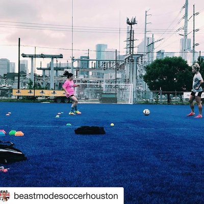 Sports Creek by null