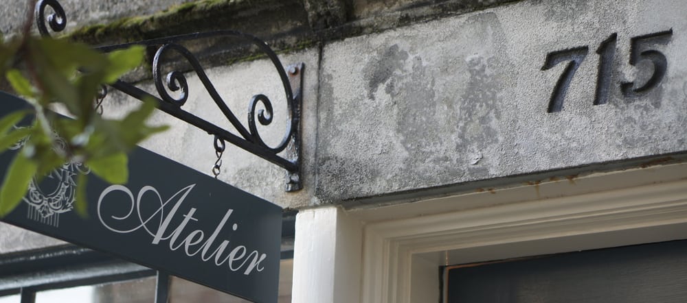 Dawson Salon Logo