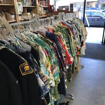 Burbank Antiques - Antiques Near Me - Burbank, California