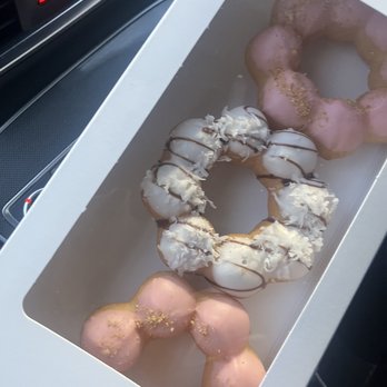 Bober Tea - Mochi doughnuts - Donuts Near Me - Eden Prairie, Minnesota Bober Tea - Mochi doughnuts - Donuts Near Me - Eden Prairie, Minnesota