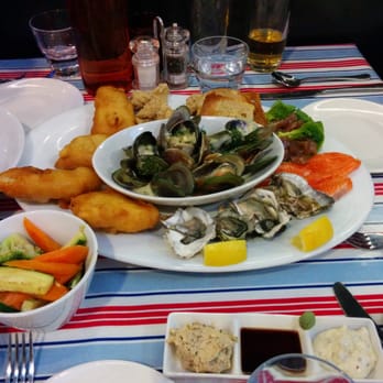 Finz - Seafood platter - Seafood Near Me - Queenstown, OTA Finz - Seafood platter - Seafood Near Me - Queenstown, OTA