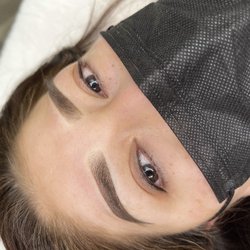 G.k Micro Artistry - Ombré powder brows