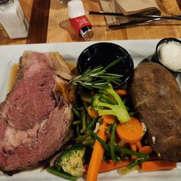 Timber's Prime Rib