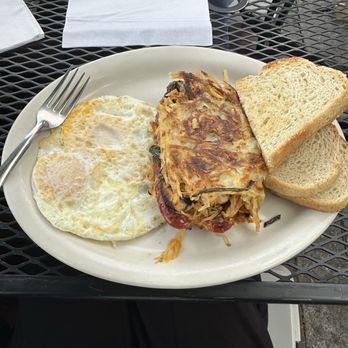 Art's Cafe - hot link hash brown sandwich - Diners Near Me - San Francisco, California
