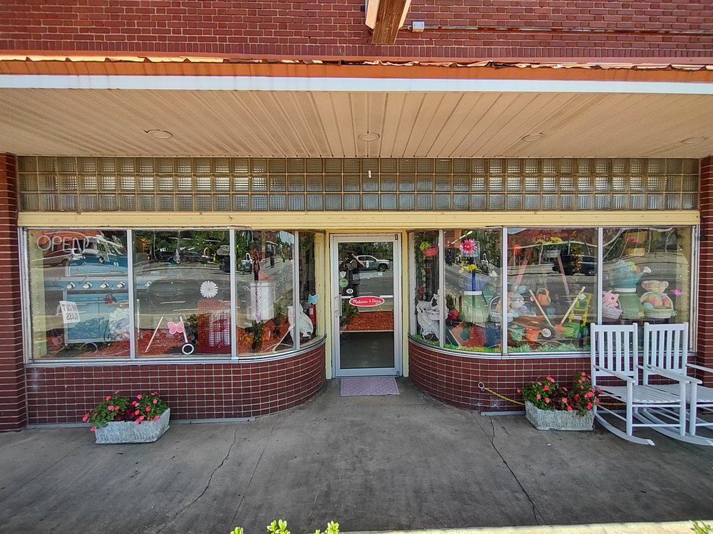 WARRINGTON HARDWARE AND MARINE Updated July 2024 15 Photos 4111