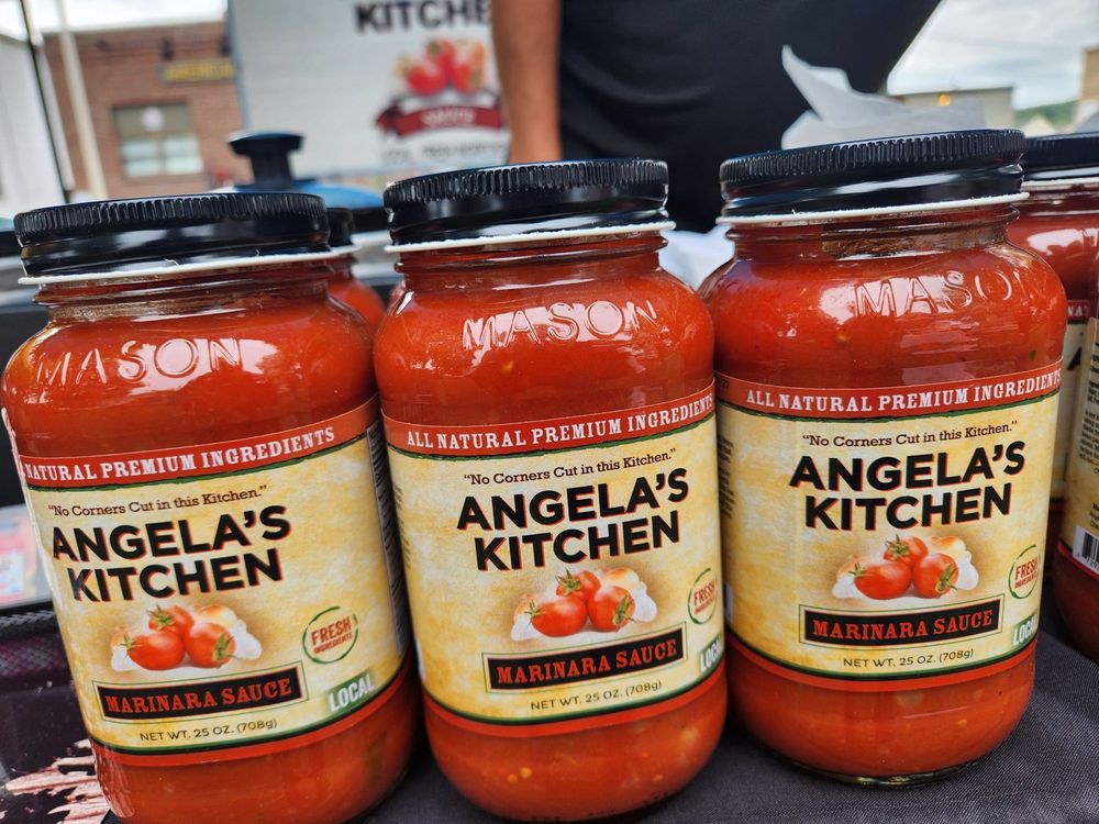 Angela's Kitchen Sauce Logo