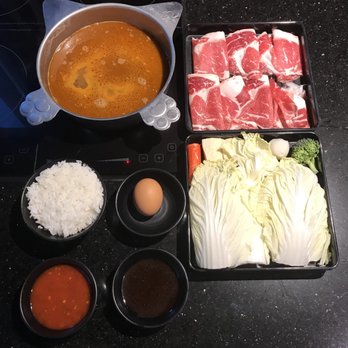 Jazz Cat Restaurant - Small lunch $11.98 - Spicy seafood essence broth, Thai spicy and satay sauce - Asian Fusion Near Me - Arcadia, California