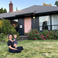 Heidi Freistat - Living Room Realty