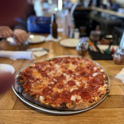 Bianchi's Pizza - Pepperoni Pizza