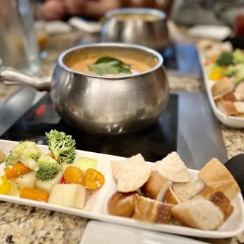 The Melting Pot - Spokane - Chicago deep dish pizza fondue - Fondue Near Me - Spokane, Washington The Melting Pot - Spokane - Chicago deep dish pizza fondue - Fondue Near Me - Spokane, Washington