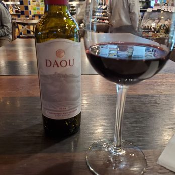 Rustic Fire - Premium wine selection nakes their exceptional pizza extra special - Pizza Near Me - Paso Robles, California Rustic Fire - Premium wine selection nakes their exceptional pizza extra special - Pizza Near Me - Paso Robles, California