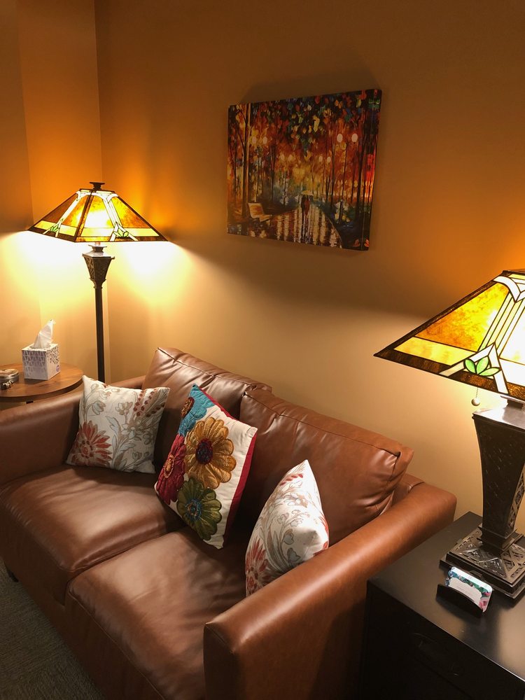 Amanda McDaniel - Therapy in Faith - grief counselor in Irvine, CA