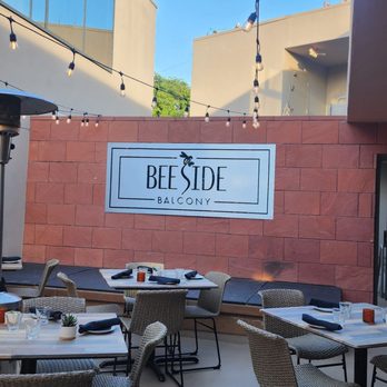 Beeside Balcony - Side patio outside - Mediterranean Near Me - LA JOLLA, California