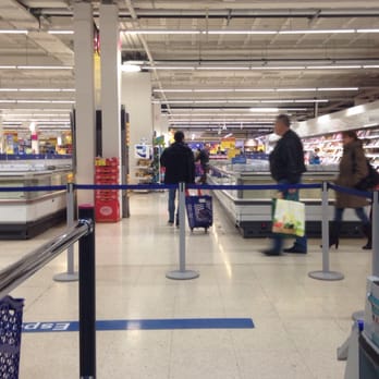 Carrefour - Department Stores Near Me - Zaragoza, Z