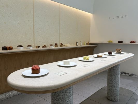 Lysée by null