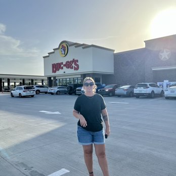 Buc-ee's - Me at Buc-ee's - Gas Stations Near Me - Daytona Beach, Florida