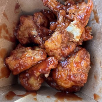 Majani Food Emporium - BBQ Cauliflower - Vegan Near Me - Chicago, Illinois Majani Food Emporium - BBQ Cauliflower - Vegan Near Me - Chicago, Illinois