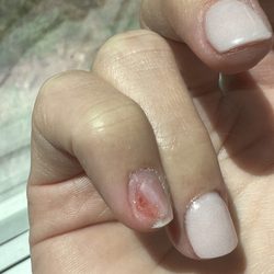 Rainbow Nails & Spa - Throbbing cut nail