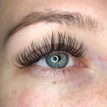 La Reign Lashes - Eyelash Service Near Me - Snohomish, Washington