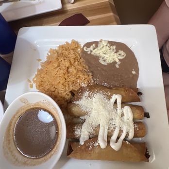 Linda Vista - Taquitos - Seafood Near Me - King, North Carolina Linda Vista - Taquitos - Seafood Near Me - King, North Carolina