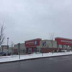 Shoppers Drug Mart - The store from the street