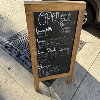 Badash Bakes - Bakeries Near Me - Pasadena, California