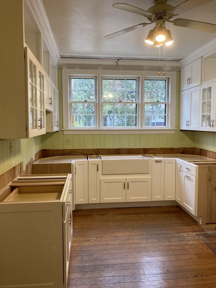 Slide of The Tile Guy