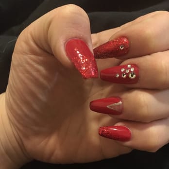 Paris Nails & Spa - Another beautiful set by John - Nail Salons Near Me - brighton, Massachusetts